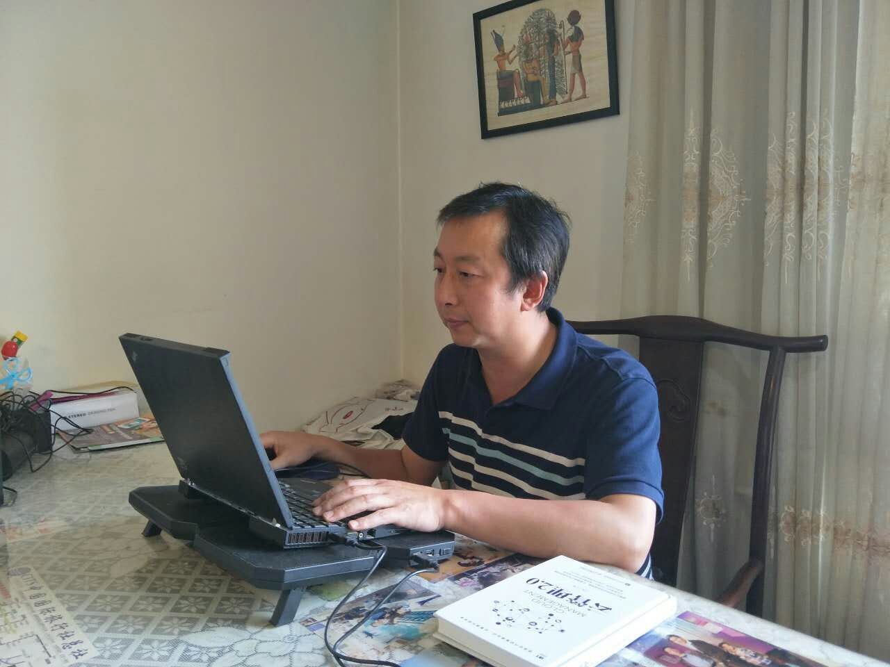 2016-2017优秀班主任|李国栋 2016-2017优秀班主任|李国栋